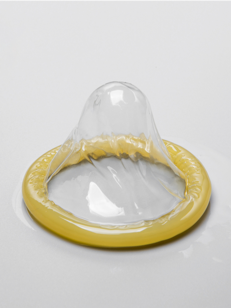 custom design condoms lemon flavour hot sexy latex penis enlargement oil condom Type:big condom, big condom Material:Natrual latex Thickness:0.06mm-0.07mm